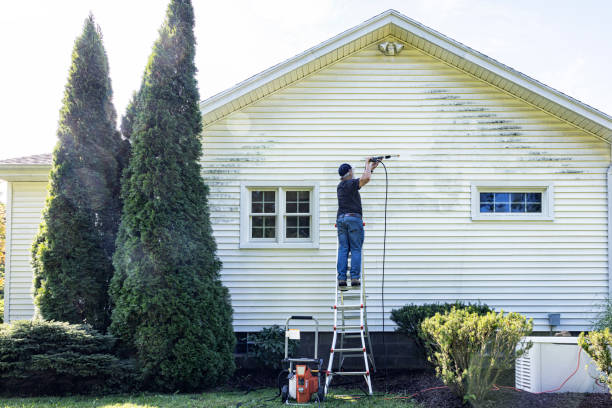 Best Animal Enclosure Cleaning  in Benton City, WA